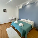 Zulie بيت ضيافة